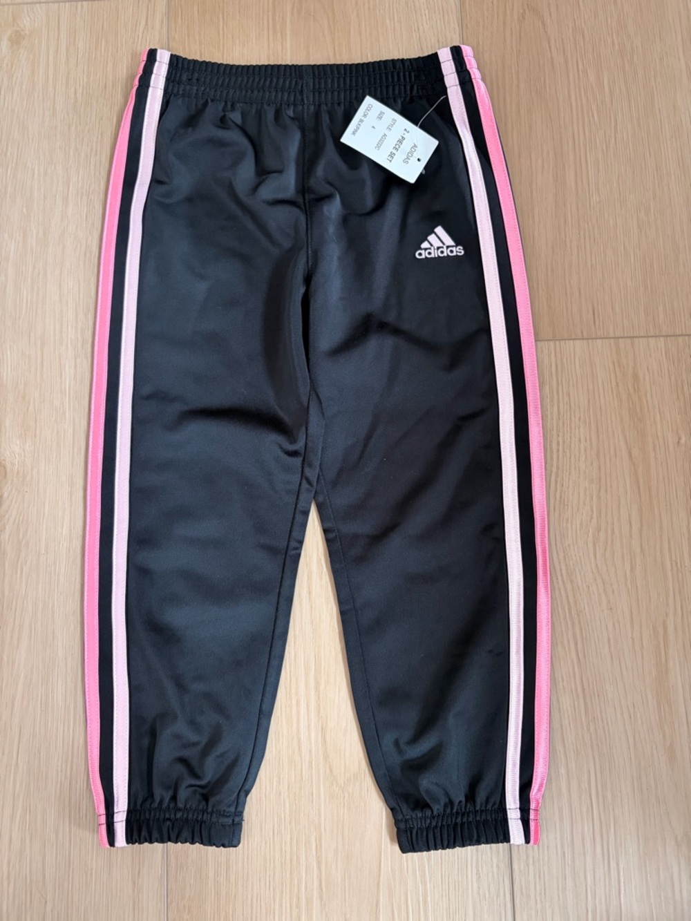 adidas Girls Black Regular Fit Track Set - Picture 4 of 6